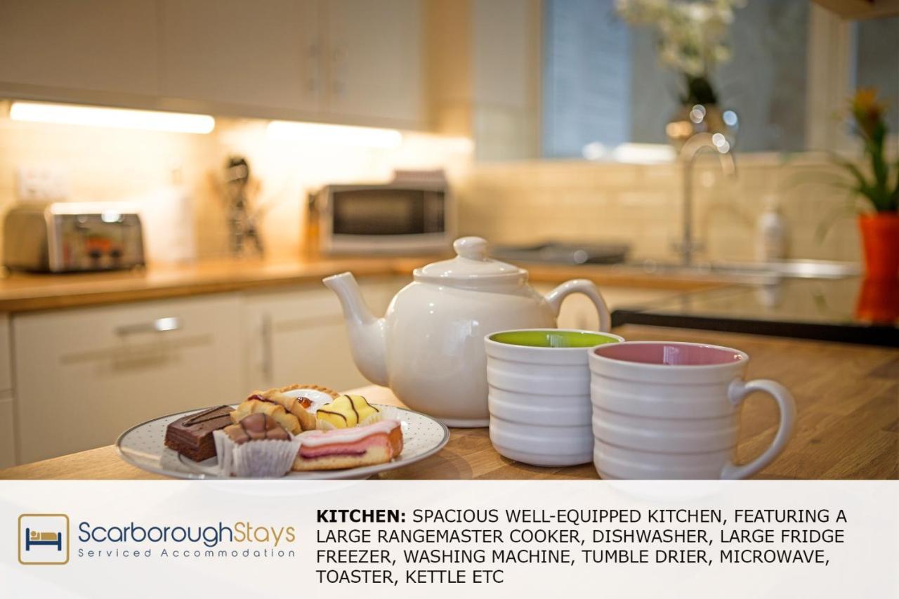 Scarborough Stays - Luxury Townhouse Ideal For Large Groups - Hot Tub Ngoại thất bức ảnh
