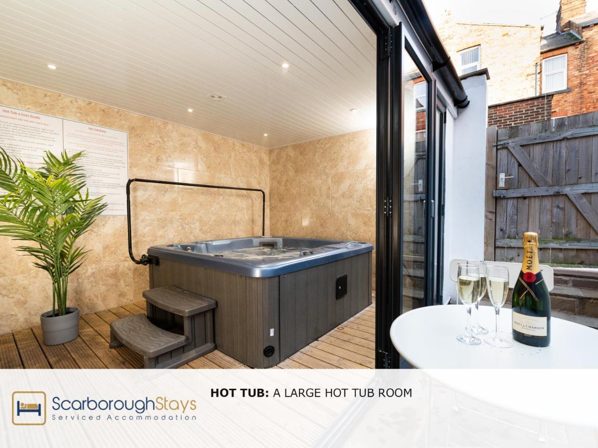 Scarborough Stays - Luxury Townhouse Ideal For Large Groups - Hot Tub Ngoại thất bức ảnh